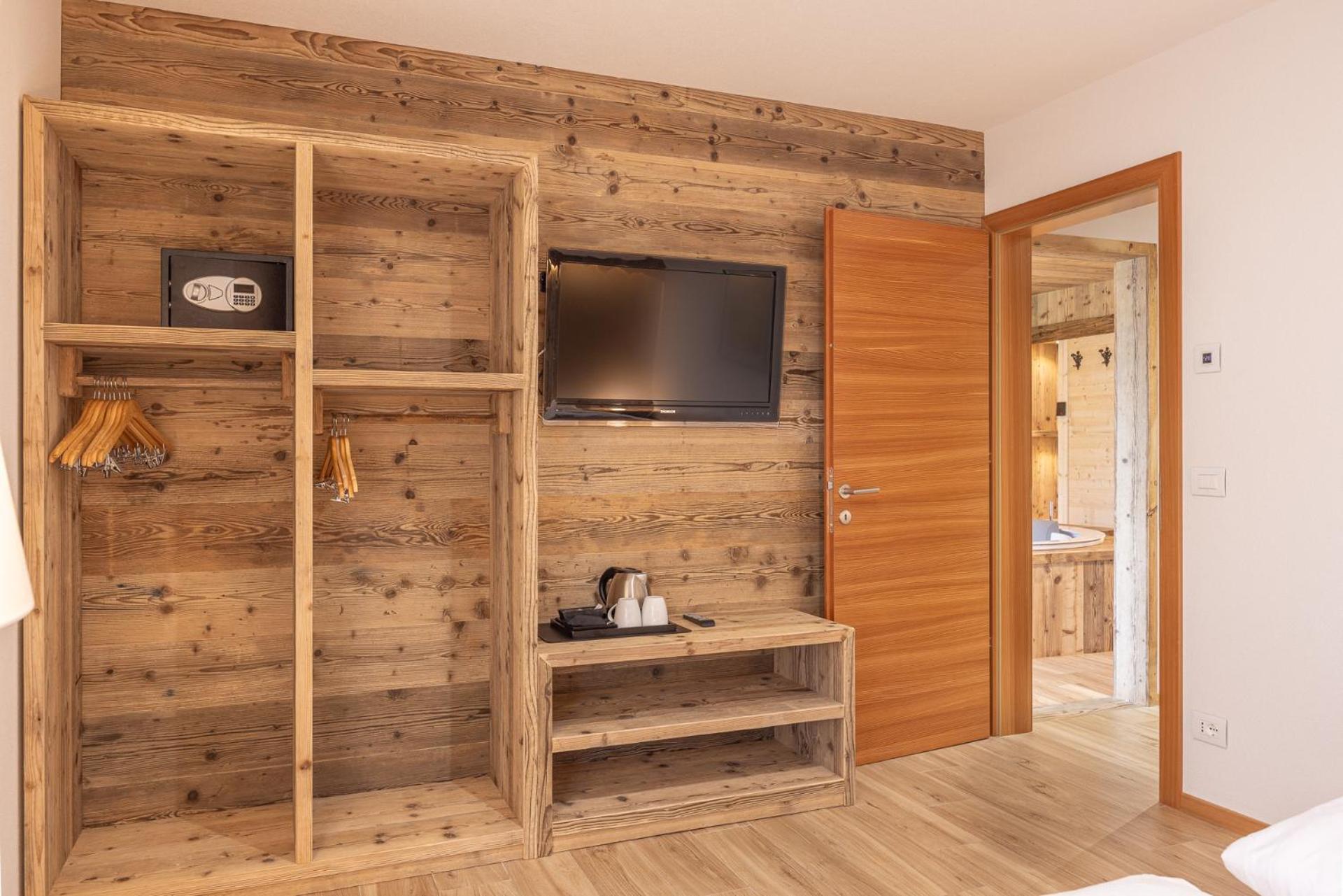 Giallo Dolomiti Wellness Pieve di Cadore Exterior photo